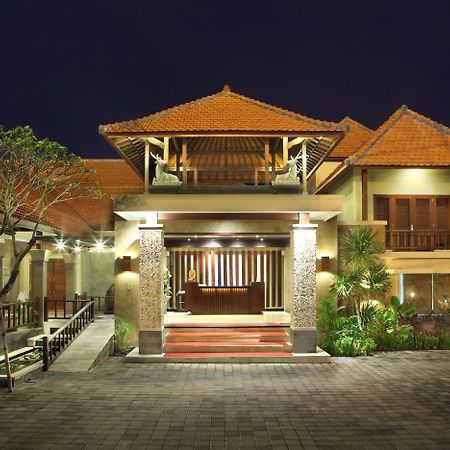 Adhi Jaya Hotel Kuta  Exterior photo