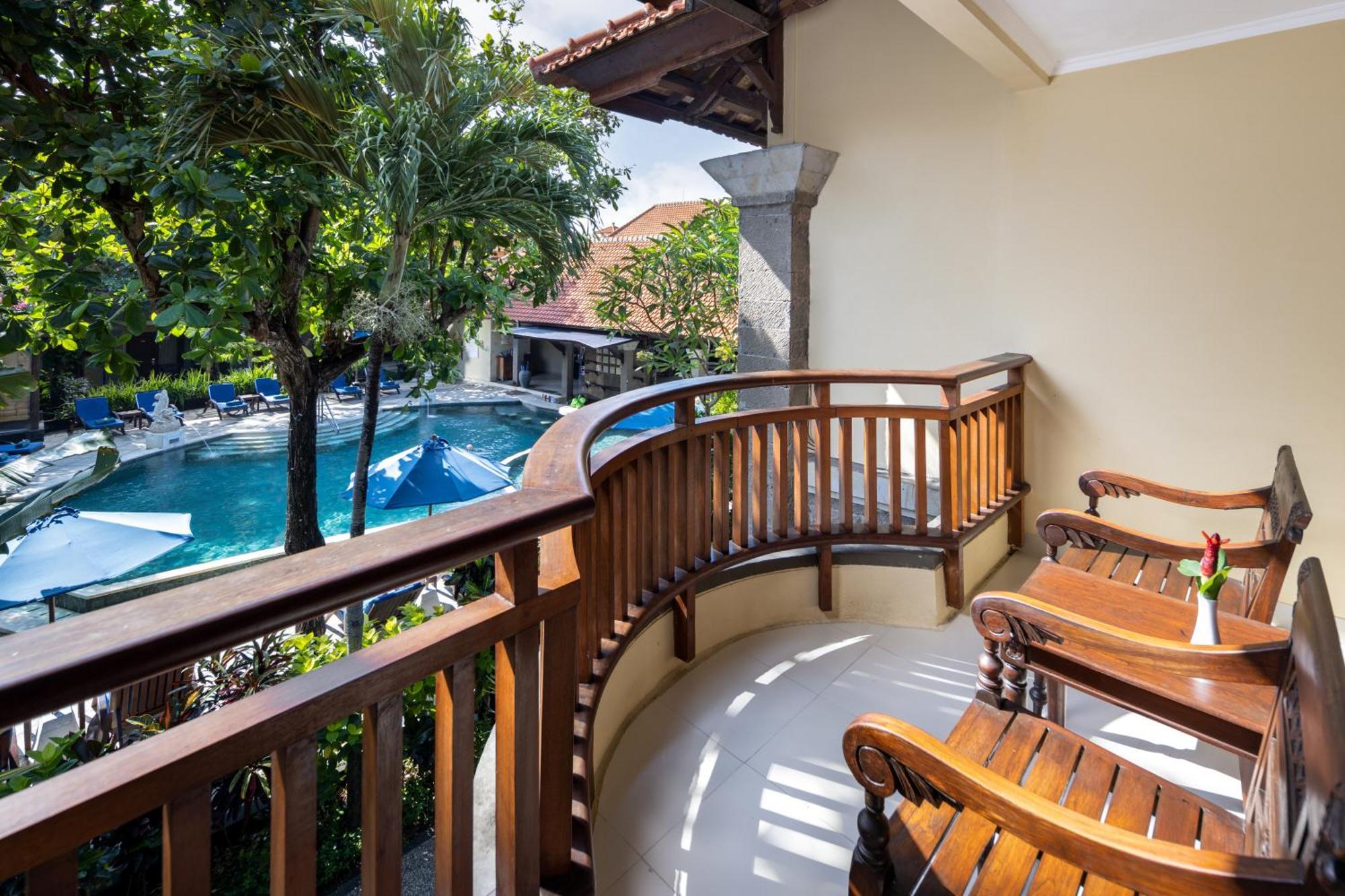 Adhi Jaya Hotel Kuta  Exterior photo
