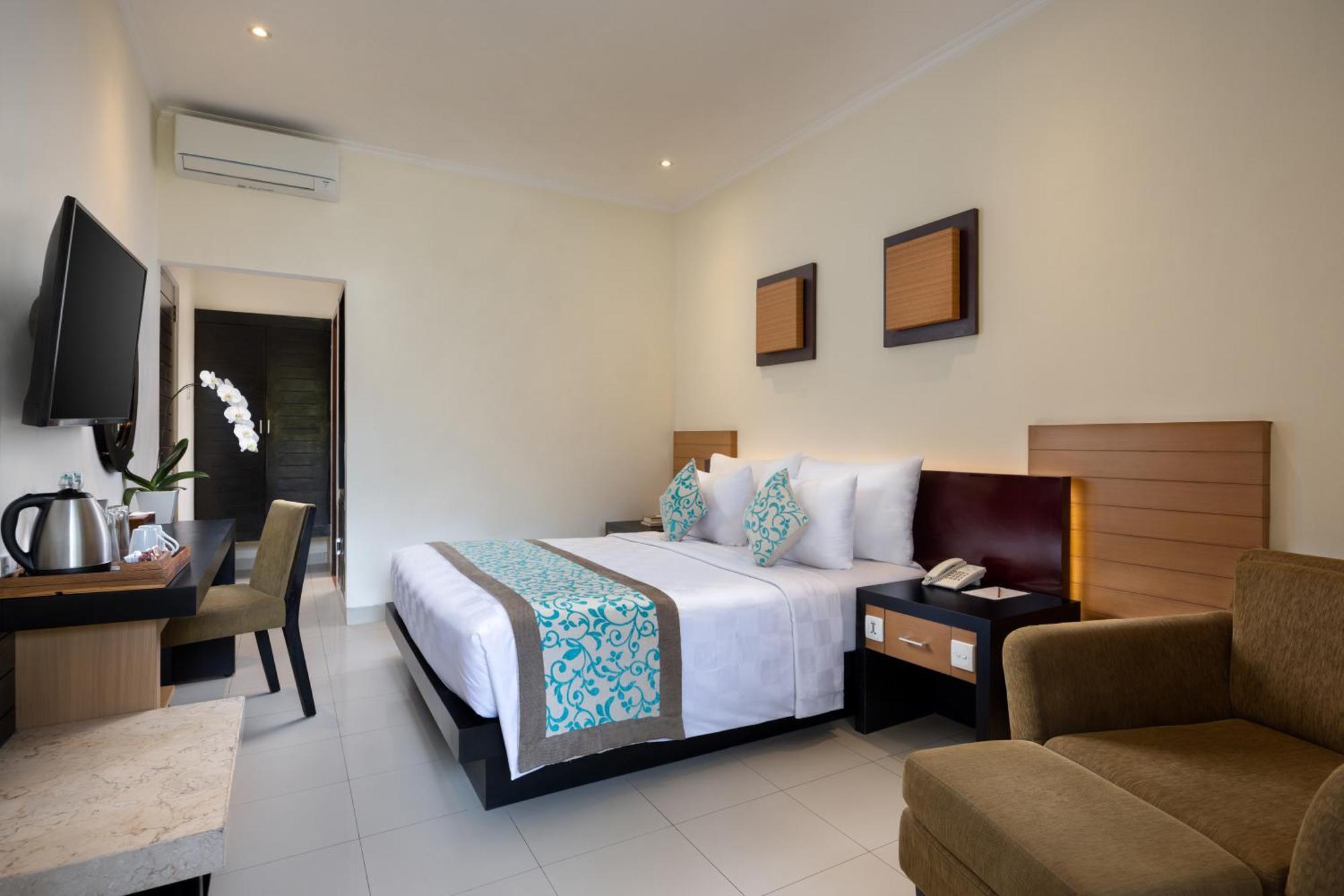 Adhi Jaya Hotel Kuta  Exterior photo