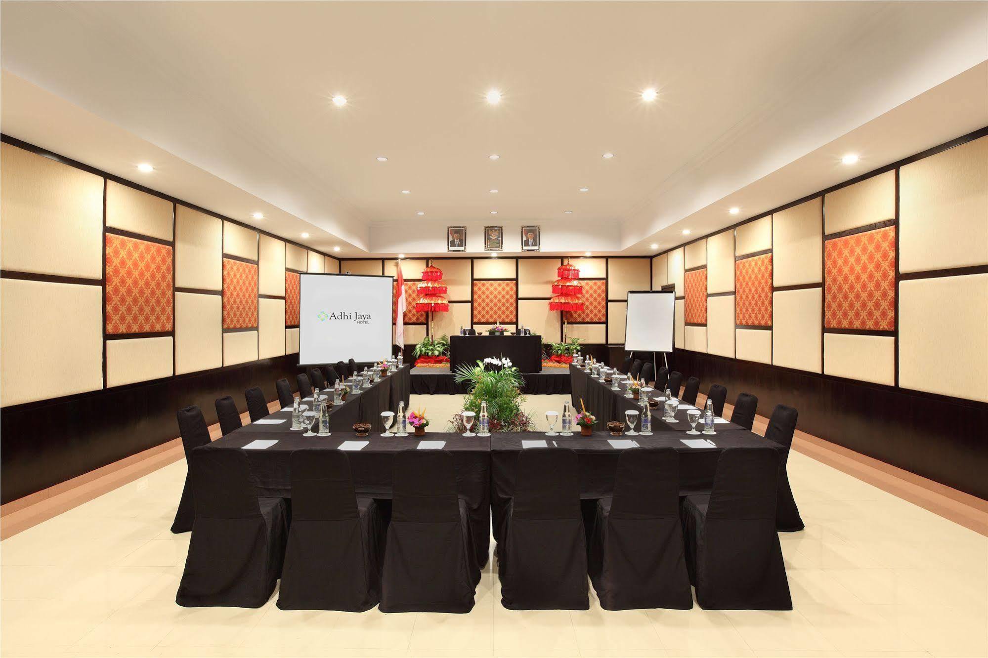 Adhi Jaya Hotel Kuta  Exterior photo